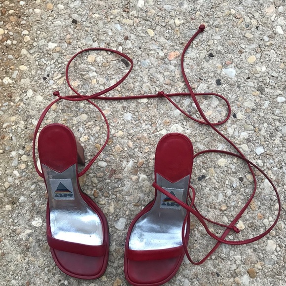 Sold🦋90s Aldo Red Leather Strappy Heel Sandals - Picture 1 of 7